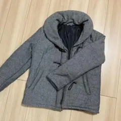 フード付きグレーダッフルコート