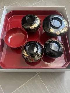 漆器 お食い初めセット 黒赤 花模様