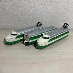 Item thumbnail for item 306f9875-5749-4b78-ab29-cf953a8d9898