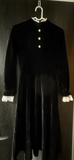 ベロア　ワンピース　黒　ブラック