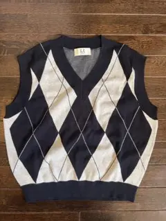 ダイヤモンド柄 Vネックベスト