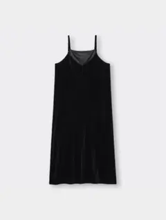 GU ベロアキャミワンピース