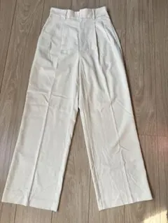 グローバルワーク　タックワイドパンツ