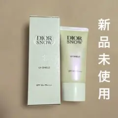 Dior Snow UV シールド　50＋　30ml　日焼け止め乳液のサムネイル