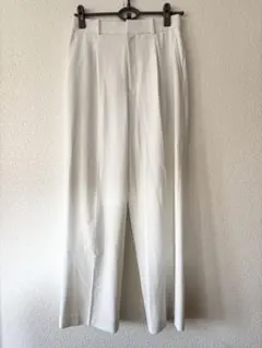 ユニクロ　タックワイドパンツ　レディースＭ