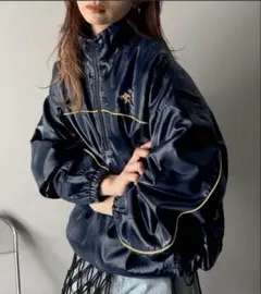 新品 ネイビー ハーフジップ 中綿ブルゾン Mサイズのサムネイル