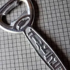 【特大】‼️ゴールドラビットのサムネイル