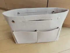 バッグインバッグ　ベージュ　Мサイズ