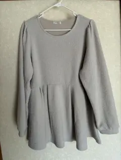 ハニーズ　ペプラムトップス. LL