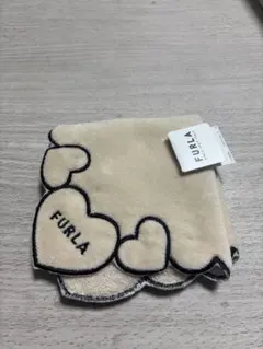 FURLA ハート刺繍 タオルハンカチ