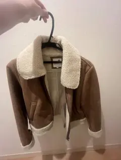 earth ムートンコート