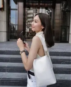 RANDEBOO バケットバッグ　ホワイト【保存袋・ベルト4種付属】