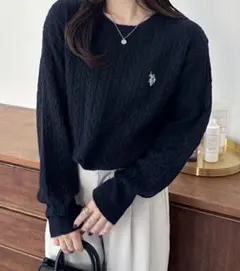 【U.S.POLO ASSN.】 ワンポイントケーブルニット トップス　ニット