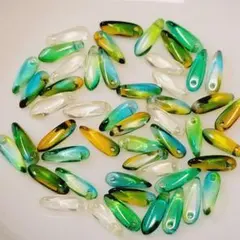 7457 チェコビーズ ダガー アソート 3×10mm 50個