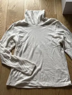 ヒートテックフリースタートルネックT（長袖）ホワイト