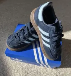 adidas 14cmネイビー スニーカー