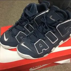ナイキ エアモア アップテンポAIR MORE UPTEMPO