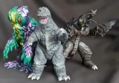 ゴジラブルマァク伝説2 公害怪獣ヘドラ ソフビ - メルカリ
