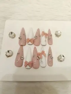 Item thumbnail for item a7a6c2d6-0595-406f-bd40-b654dd60c1b3