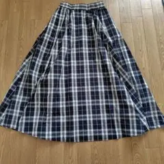 niko and ... ブラック チェック フレアスカート M