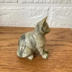 ソープストーン 天然石 猫 置物 石彫 彫刻 工芸品 パワーストーン ヒーリングのサムネイル