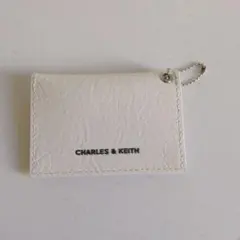 CHARLES & KEITH ホワイトカードケース