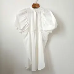 アベニールエトワール　AVENIR TOILE　ピンタック　パフスリーブのサムネイル