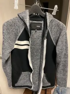 Hurleyフード付きパーカー ブラック/グレー