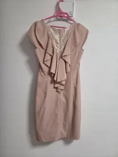 ピンクベージュ パーティードレス