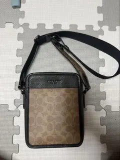 COACH ショルダーバッグ シグネチャー