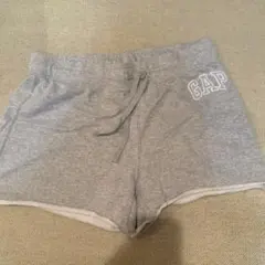 GAP レディース ショートパンツ グレー　スウェット ハーフパンツのサムネイル
