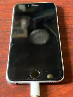 起動不可／iPhone6【ジャンク品】