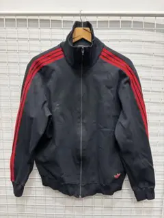 Item thumbnail for item 26137139-a775-47a6-bc78-f423d0599000