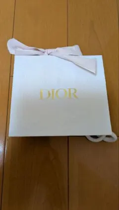 DIOR ギフトバッグ ホワイト
