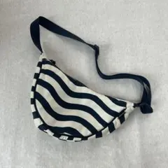 Item thumbnail for item 93ccedf3-8705-440f-a595-26710e3e45c5