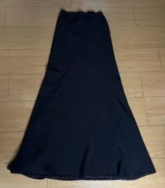 黒 フレアスカート 長さ測定あり
