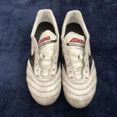 サッカースパイク　モレリア2