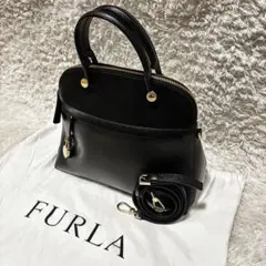 Item thumbnail for item 42983176-096d-43d5-acc7-37e52623a08a