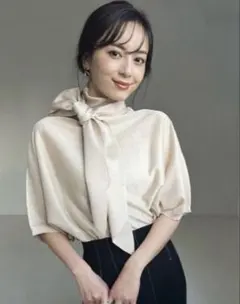 洗える！美品✨KAYLE ケイル 2024SS ブラウス マルチway リボン - メルカリ