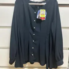 しまむら　hinaさん　ペフラムブラウス　4L 紺のサムネイル