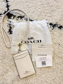 COACH アイボリー レザー パスケース