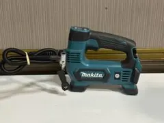 MAKITA マキタ 充電式空気入れ MP100D 本体