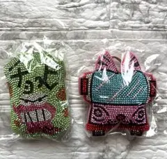 クレヨンしんちゃん チョコビ　園バス　ラインストーンキーホルダー 2個セット