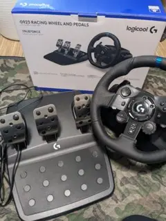 Logicool G923 レーシングホイールとペダルセット