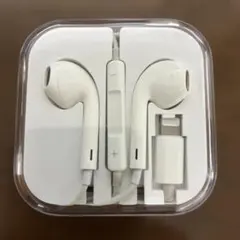 Lightning接続イヤフォン ホワイト