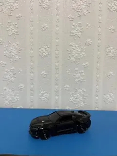 トミカ シボレー カマロ ブラックのサムネイル