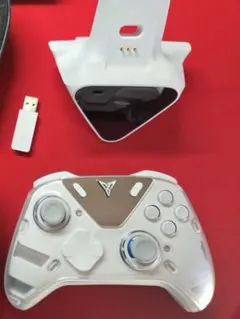Flydigi APEX 5 コントローラー　充電ドックセット