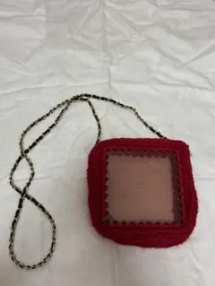 かぎ針編み 赤 スクエア型 チェーン付き ハンドメイド バッグ 推しグッズ収納