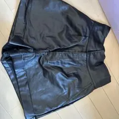 GRLレザーショートパンツ