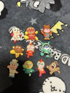 平成レトロ　アンパンマン　くっつくんです　マグネット　10個